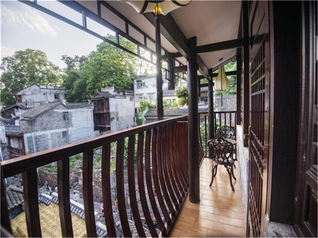 Oriental Inn Phoenix Puyuan Branch Fenghuang Exterior photo